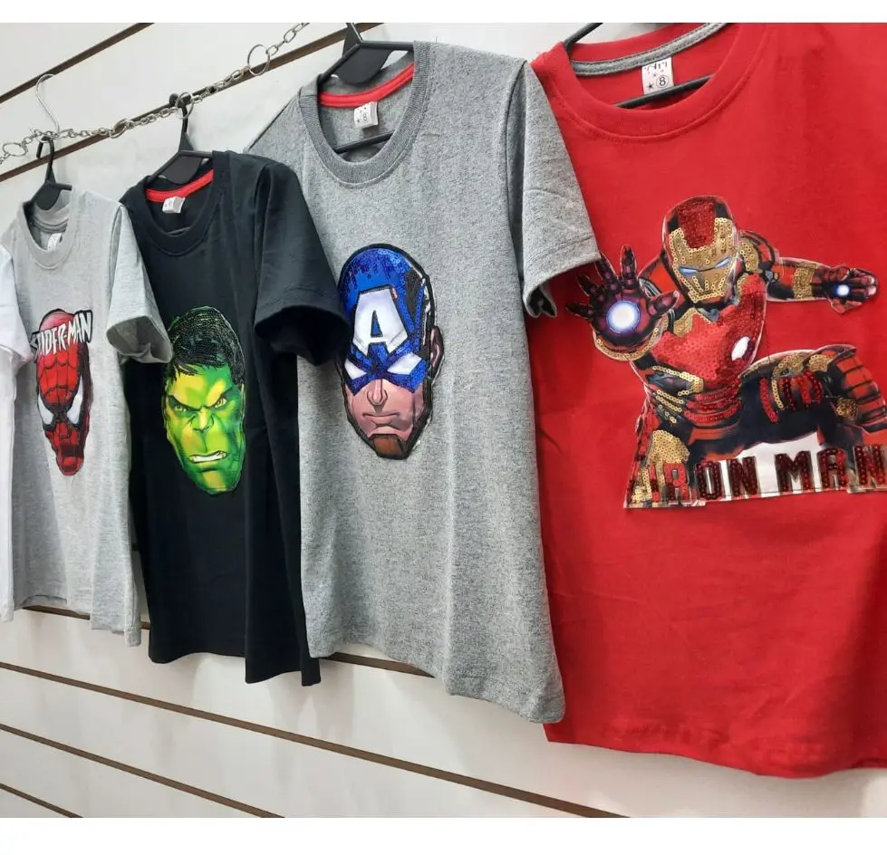 Remera M/C luces o lentejuelas ARI Creaciones