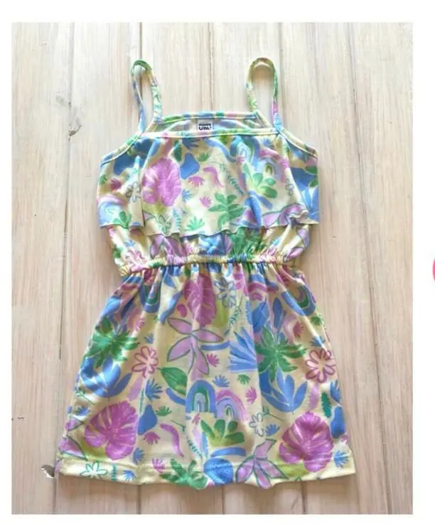 Vestido tiritas con volado UPA